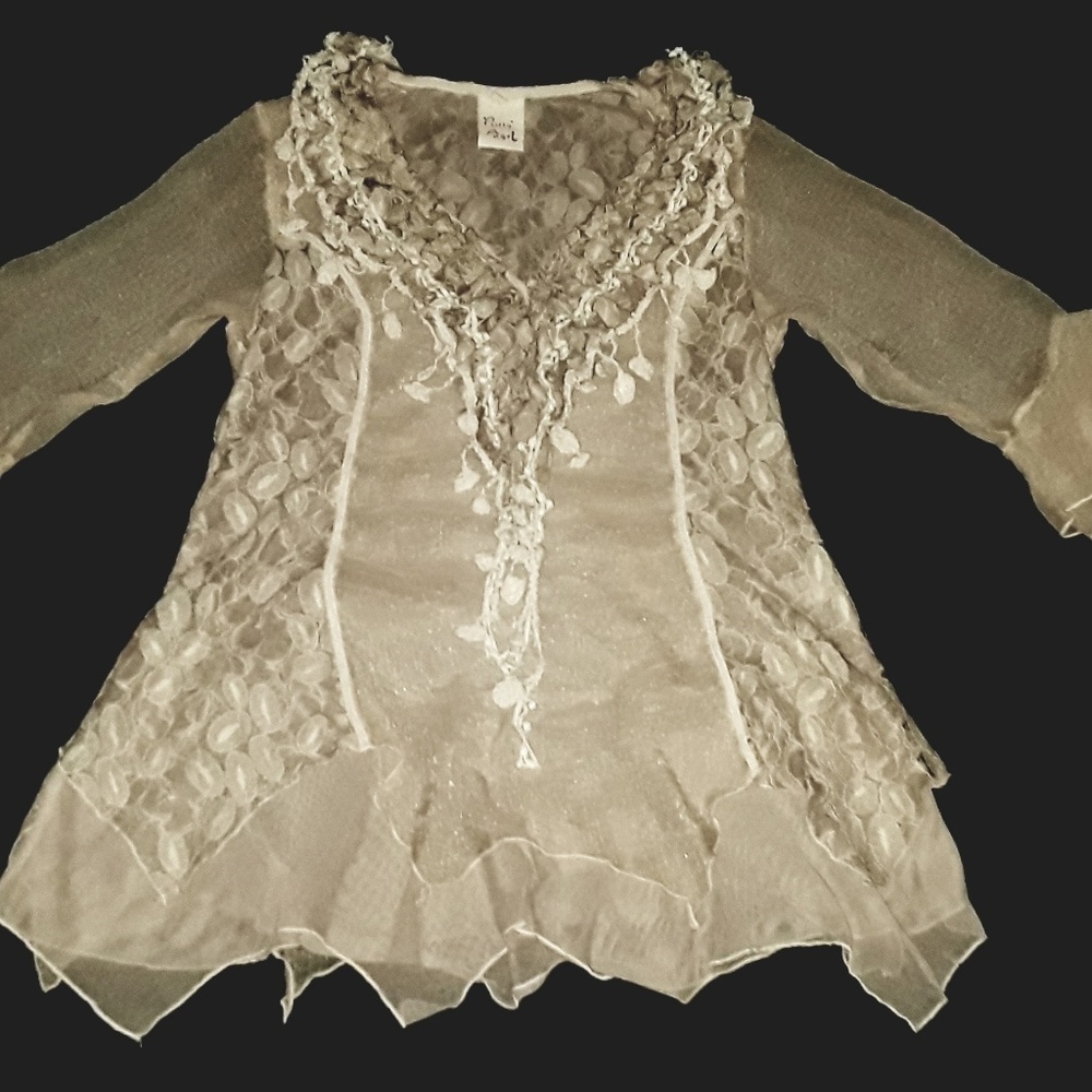 PRETTY ANGEL TUNIC TOP